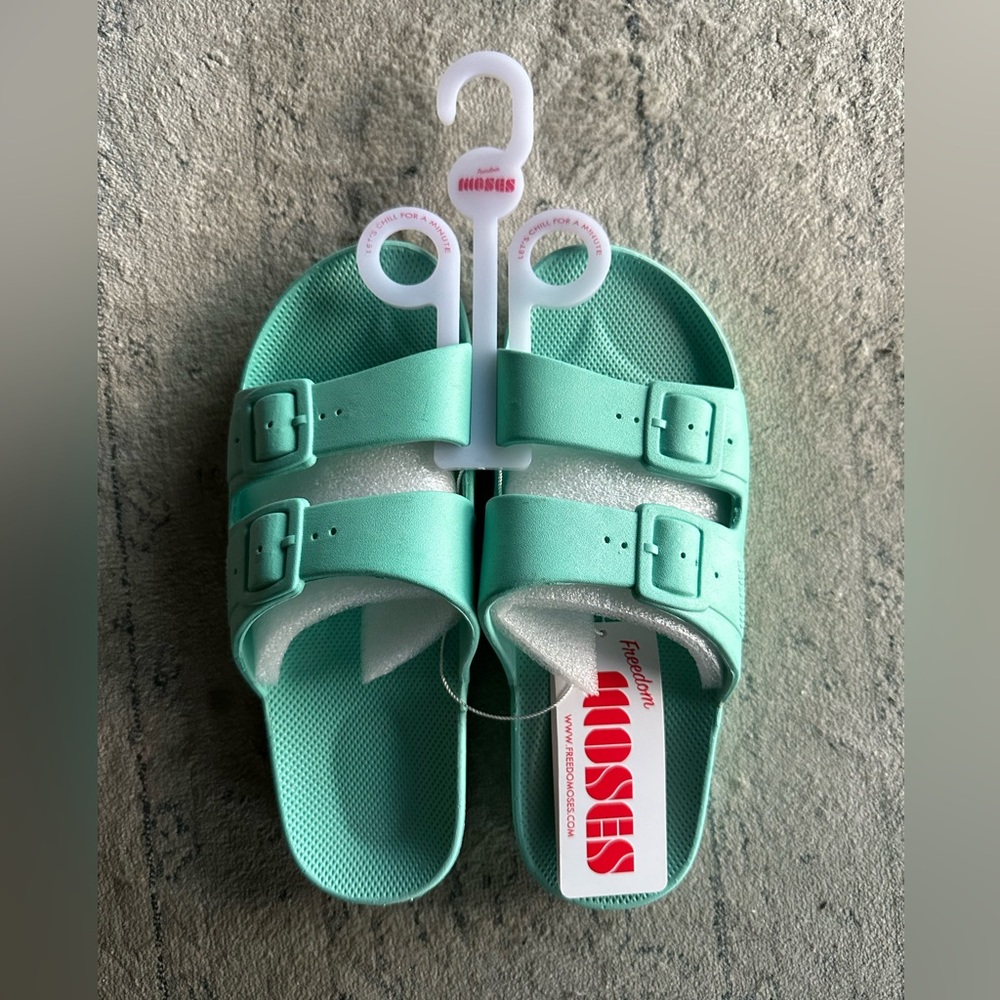 Freedom Moses Teal Slides BRAND NEW Size 7/8